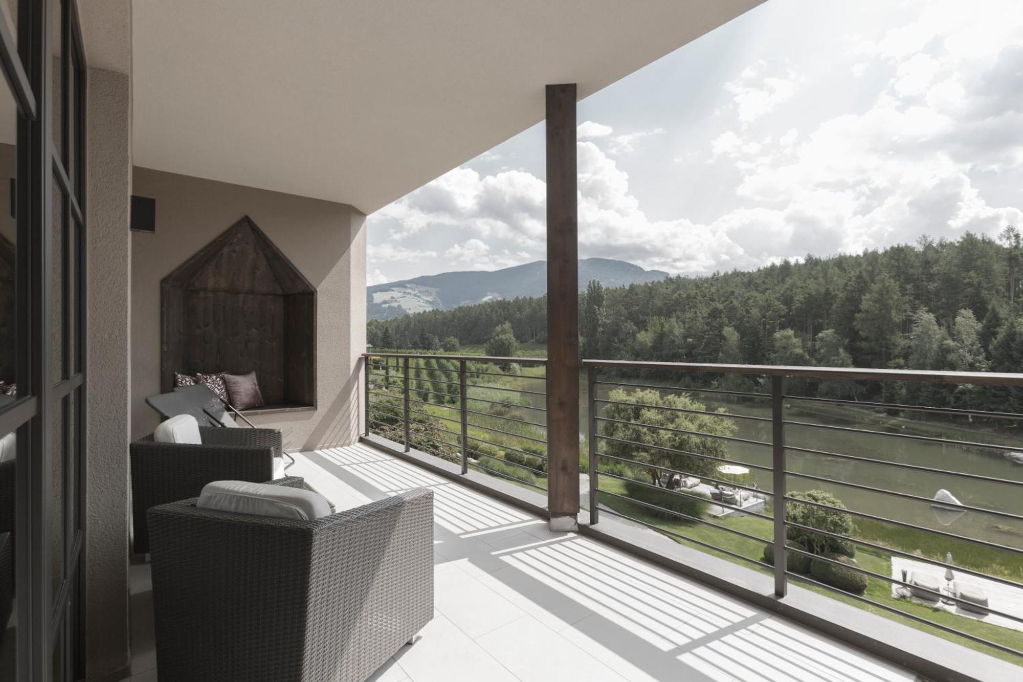 Hotel Seehof Nature Retreat Natz-Schabs Exterior photo