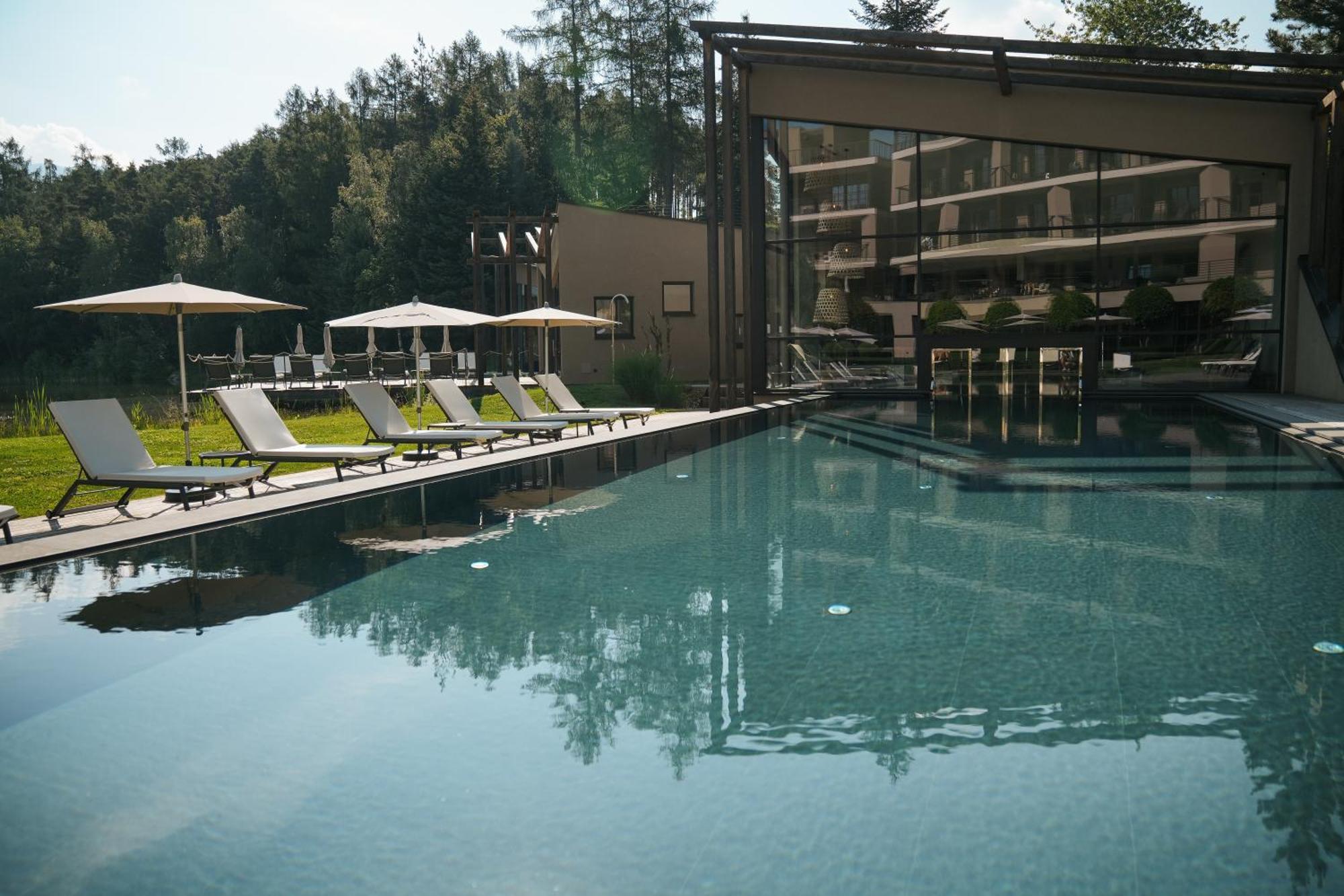 Hotel Seehof Nature Retreat Natz-Schabs Exterior photo