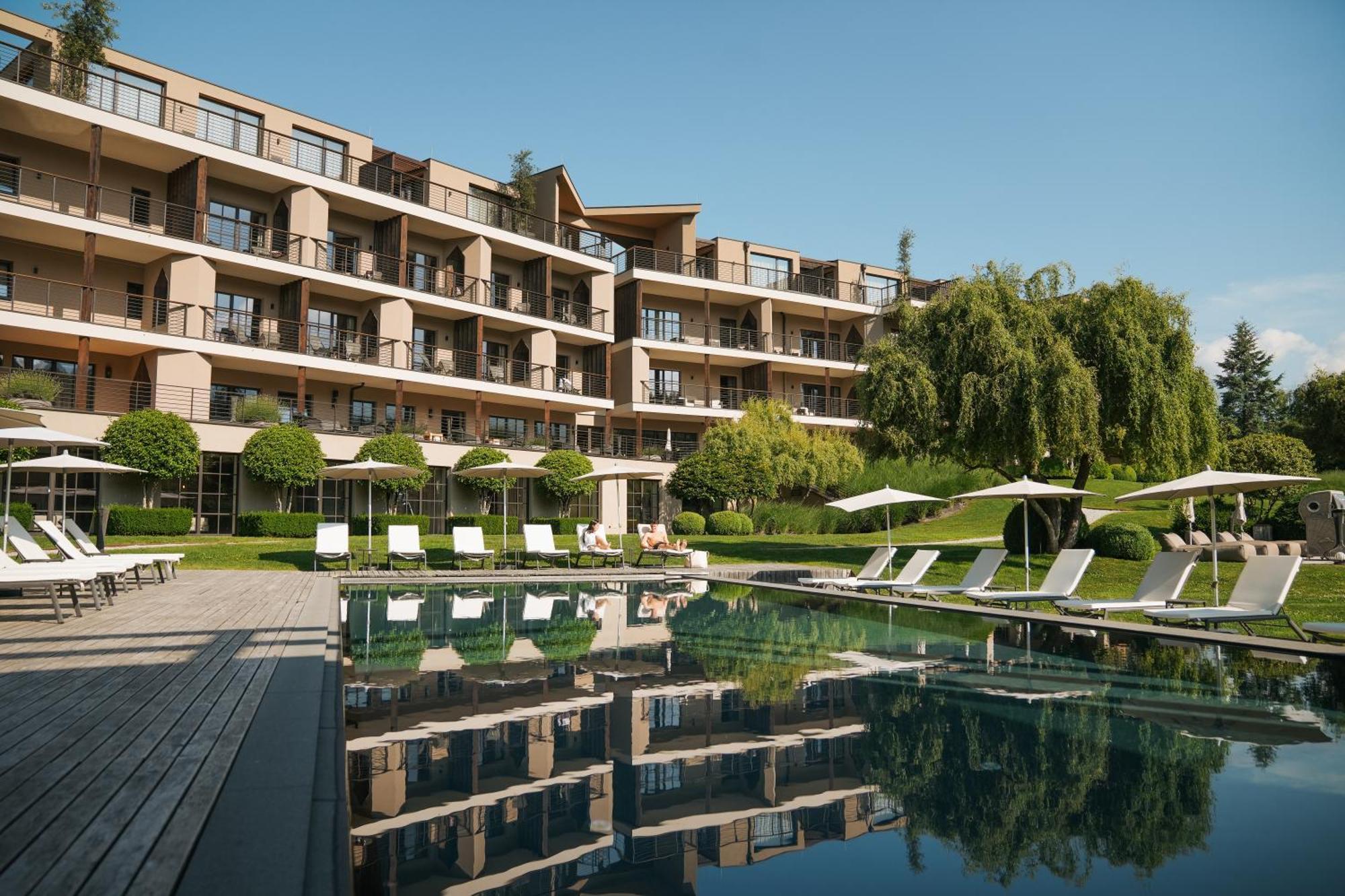 Hotel Seehof Nature Retreat Natz-Schabs Exterior photo